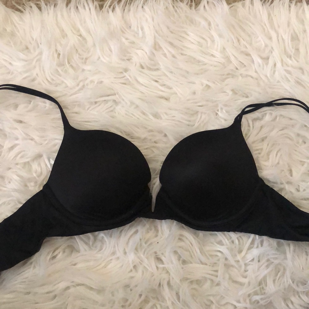Victoria’s Secret Very Sexy Push-up, 34B